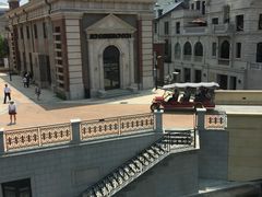 窗外景观-LENBACH兰巴赫西餐啤酒坊(大连东港店)