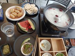 -牛牛和牛海鲜粥底火锅(长虹国际城店)