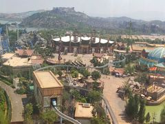 -七彩云南欢乐世界