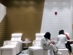 -蜜丝卡伦美甲美睫半永久