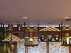 -八府香鸭·啫啫煲(华山路店)