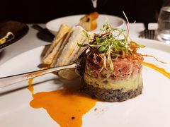 牛肉塔塔配牛油果黑橄榄酱-Solo(衡山路店)