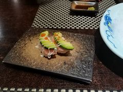 牛油果三文鱼寿司-和风融合餐厅创意料理(重庆店)