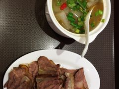 -磨沟沿老字号牛肉面·清真(金港城店)