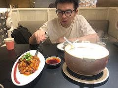 -麻六记(凤凰汇店)