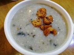 皮蛋瘦肉粥-台北楚楚园馅饼粥(虹桥南丰城店)
