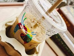 生椰拿铁-瑞幸咖啡(富林物流大厦店)