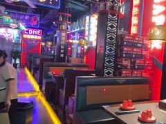 -路边边地标烧烤·川菜·小龙虾·音乐酒馆(良乡长虹店)