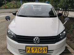 -上海恒通驾驶员培训学校训练场-地面停车场