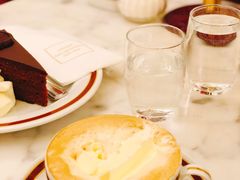 -Cafe Sacher(WIEN)