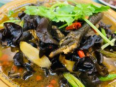 酸辣鸡爪-三毛鱼庄(威连路店)