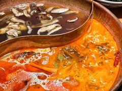 -洱火云南酸菜牛肉火锅(石景山当代商城店)