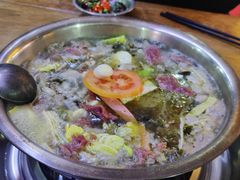 -泸州酸菜豆花火锅川师店