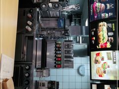 -麦当劳(郑州东高铁站店)