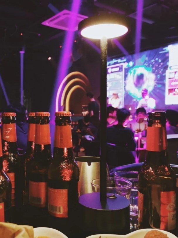 和朋友聚会一定要去的酒吧!