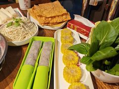 -阿润打边炉·鲜切鸡煲(华漕店)