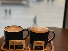 -星巴克(西藏路店)