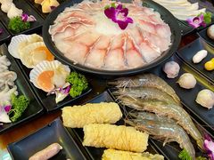 -丽江庭院·云南野生菌·海鲜火锅(鼓楼四合院店)