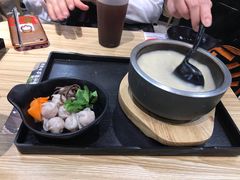 -渔米丰·广府鱼汤米线(光明广场店)