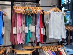 -lululemon(比斯特购物村店)