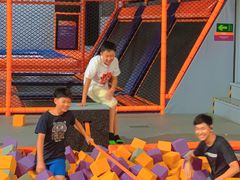 -VFSC极限蹦床主题公园(乐园道彩悦城阳光店)