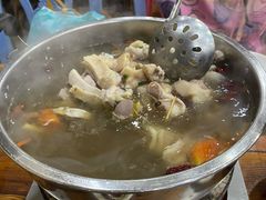 -广宁炭炉鸡煲·富临门饭店