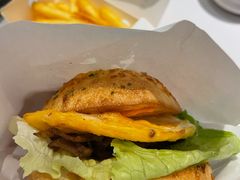 -必胜客(华南摩尔店)