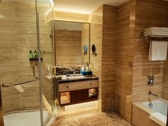 -镇江润扬大桥酒店