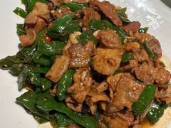 辣椒小炒肉-悦融琥珀·京鲁菜·海味珍品(西单店)