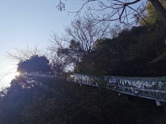 -梅岭月亮湾山体公园