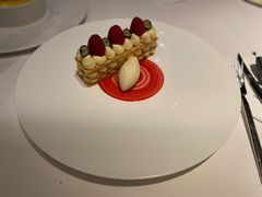 芳芳招牌拿破仑千层酥-L'Arome芳芳法国餐厅(仙林金鹰店)