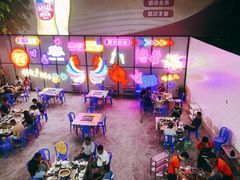 大堂-石屏老字号4号包浆豆腐美食城(泼水广场店)