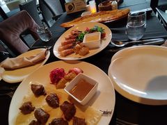 -Efes Turkish & Mediterranean Cuisine 艾菲斯餐厅(陆家嘴店)