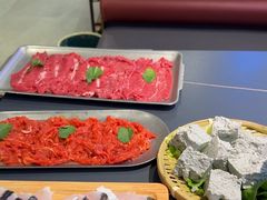 -由衷贵州酸汤牛肉火锅(新桥店)