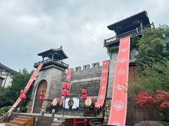 -茅山东方盐湖城景区