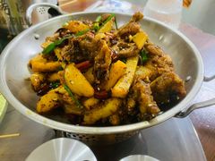 干锅牛蛙-旺烤园烧烤·炭烤羊腿(吴江阳光新天地店)