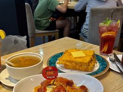 -滋味满屋美食坊(上海街店)