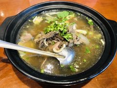 -谢老五跷脚牛肉·非遗传承店