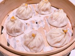 蟹粉小笼包-绿波廊(豫园店)