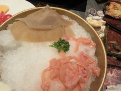 -牛YO寿喜烧·铁板烧和牛火锅自助(市府恒隆店)