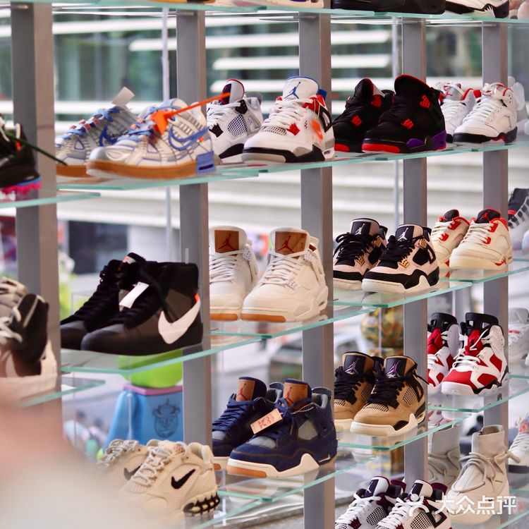 成都新店/春熙路必逛的潮牌集合店KNOWIN