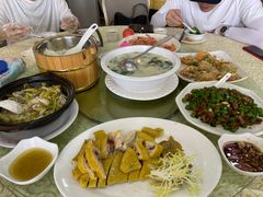 -鹏城人家海鲜酒家·23年老字号(较场尾店)