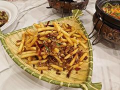 -江城燕子大排档(江汉路步行街店)