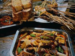 -杨老头鲜货烧烤(太古里店)