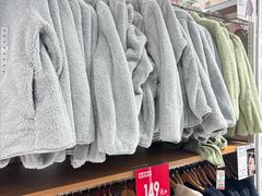 -优衣库(上海金桥国际商业广场店)