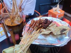 -何师烧烤Pro ·江湖川菜·小龙虾·精酿(太古里旗舰店)