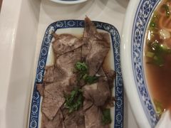 -陇兴楼兰州拉面(西安咸阳国际机场店)