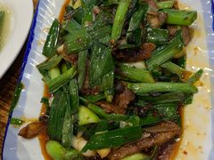 蒜苗回锅肉-雨田饭店(华兴东街店)