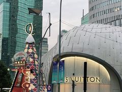 -上海尚嘉中心