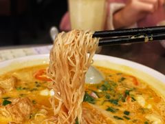 -大头虾越式风味餐厅(光明广场店)